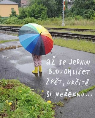 Další várka fotek pro #realitanainstagramu je vyštrachaná z archivu. S takovým malým ohlédnutím zpět ❤️ #materstvi...